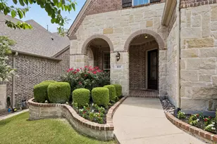 405 Cypress Garden Dr, McKinney, TX 75071 - Photo 4