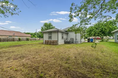 4214 Johnson Street, Greenville, TX 75401 - Photo 22
