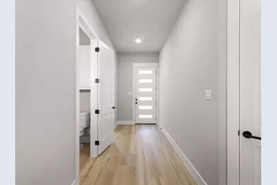 2133 Amanda Avenue, Fort Worth, TX 76105 - Photo 2