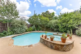 2304 Babalos Ln, Dallas, TX 75228 - Photo 8