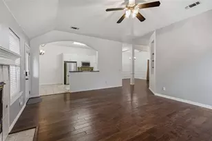 4804 Hara Ln, Sherman, TX 75092 - Photo 10
