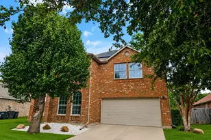 1913 Caddo Springs Dr, Fort Worth, TX 76247 - Photo 2