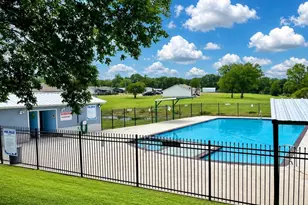 273 Holiday Village Dr, Quitman, TX 75783 - Photo 16