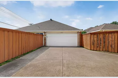 2702 Garden Springs Drive, Richardson, TX 75082 - Photo 16