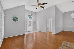 2702 Garden Springs Dr, Richardson, TX 75082 - Photo 6