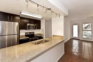 5909 Birchbrook Dr, Dallas, TX 75206 - Photo 8