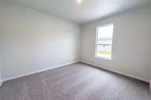 211 Spring Creek Cir, Paradise, TX 76073 - Photo 12