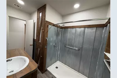 809 S Van Buren, McGregor, TX 76657 - Photo 20