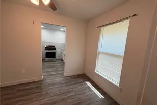 809 S Van Buren, McGregor, TX 76657 - Photo 12