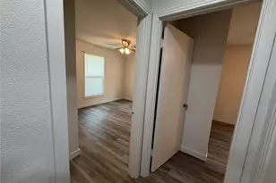 809 S Van Buren, McGregor, TX 76657 - Photo 22