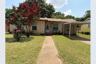 809 S Van Buren, McGregor, TX 76657 - Photo 1