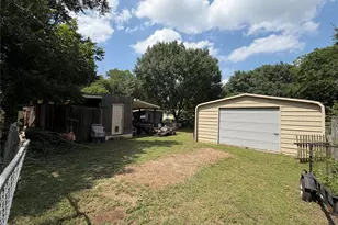 809 S Van Buren, McGregor, TX 76657 - Photo 38