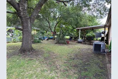 809 S Van Buren, McGregor, TX 76657 - Photo 32