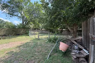 809 S Van Buren, McGregor, TX 76657 - Photo 40