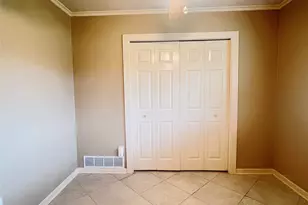 2000 Willow Ln, Plano, TX 75074 - Photo 6