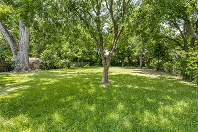 1126 Warden Street, Benbrook, TX 76126 - Photo 22