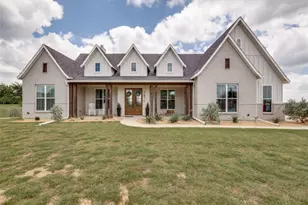 761 Dovie Ln, Milford, TX 76670 - Photo 1