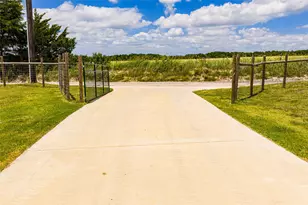 761 Dovie Ln, Milford, TX 76670 - Photo 24