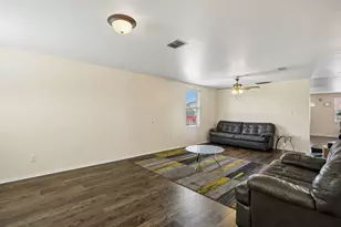9216 Old Clydesdale Dr, Fort Worth, TX 76123 - Photo 6