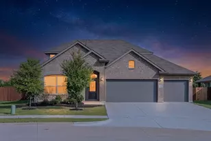1140 Donnington Trl, Saginaw, TX 76131 - Photo 2