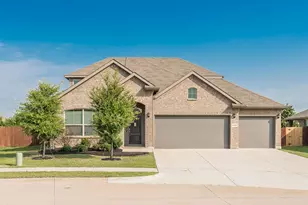 1140 Donnington Trl, Saginaw, TX 76131 - Photo 1