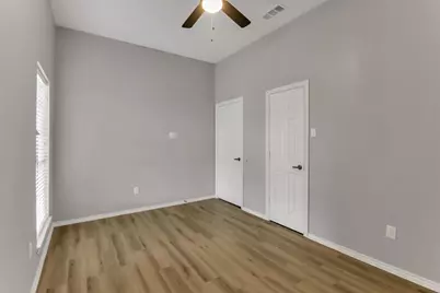 111 Homestead Drive, Lancaster, TX 75146 - Photo 32