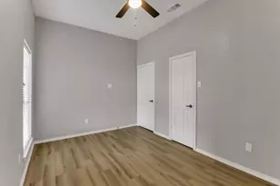 111 Homestead Dr, Lancaster, TX 75146 - Photo 32
