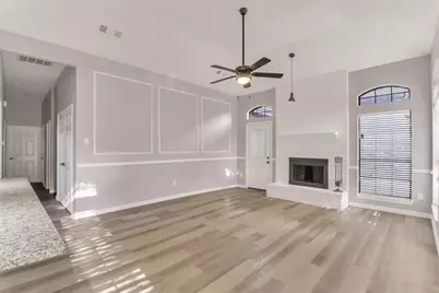 111 Homestead Drive, Lancaster, TX 75146 - Photo 8