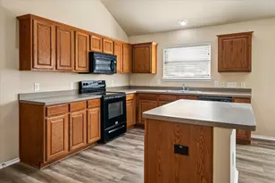 8701 Sagebrush Trail, Cross Roads, TX 76227 - Photo 6