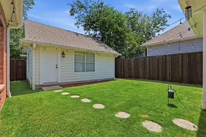 1744 Ivy Lane, Carrollton, TX 75007 - Photo 30
