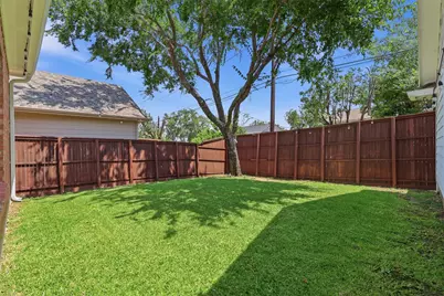 1744 Ivy Lane, Carrollton, TX 75007 - Photo 28