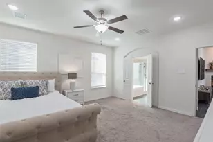 1413 Lake Grove Dr, Little Elm, TX 75068 - Photo 12