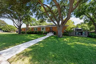 9840 Twin Creek Dr, Dallas, TX 75228 - Photo 2