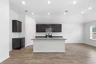 1836 Agarito Dr, Weatherford, TX 76086 - Photo 6