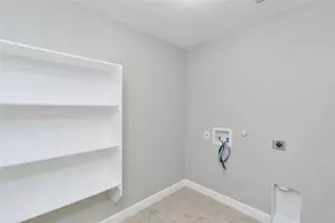 829 Santa Rosa Dr, Fort Worth, TX 76052 - Photo 12