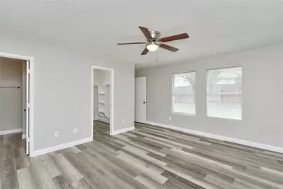 829 Santa Rosa Drive, Fort Worth, TX 76052 - Photo 14
