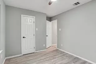 4519 Yancy St, Dallas, TX 75216 - Photo 16