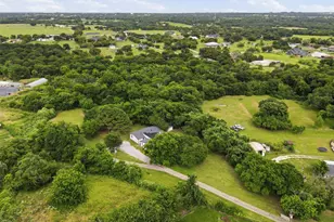 907 Quail Run, Cleburne, TX 76031 - Photo 4