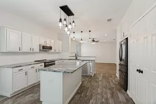 4812 Parkmount Dr, Fort Worth, TX 76137 - Photo 12