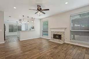 4812 Parkmount Dr, Fort Worth, TX 76137 - Photo 8