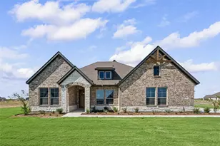 113 Sunny Side Rd, Valley View, TX 76272 - Photo 2