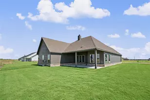 113 Sunny Side Rd, Valley View, TX 76272 - Photo 36