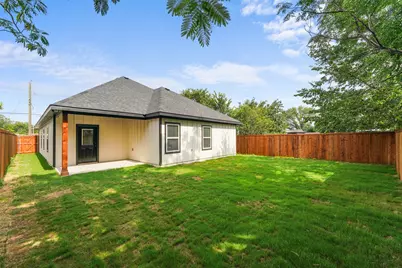 510 Paradise Street, Fort Worth, TX 76111 - Photo 28