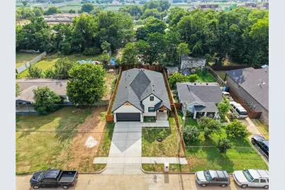 510 Paradise Street, Fort Worth, TX 76111 - Photo 30