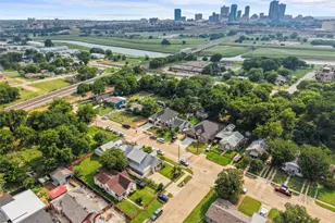 510 Paradise St, Fort Worth, TX 76111 - Photo 32