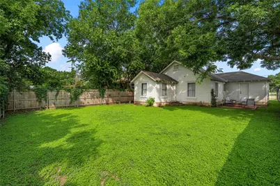 714 Hines Avenue, Waco, TX 76706 - Photo 22