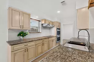 906 Pinedale Ln, Dallas, TX 75241 - Photo 14