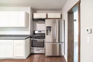 205 E Nelson St, Bowie, TX 76230 - Photo 14