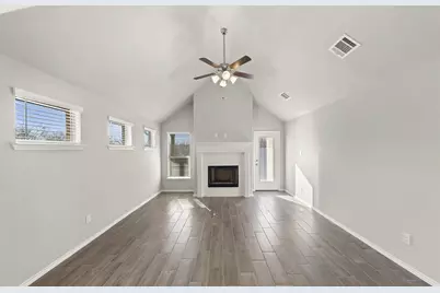4625 Mill Falls Drive, Fort Worth, TX 76036 - Photo 4