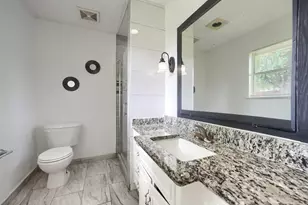 821 Prestwick St, Bedford, TX 76022 - Photo 20